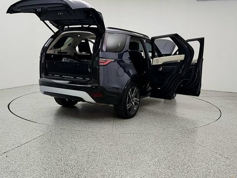 New 2026 Land Rover Discovery Limited Edition AWD/4WD image 11
