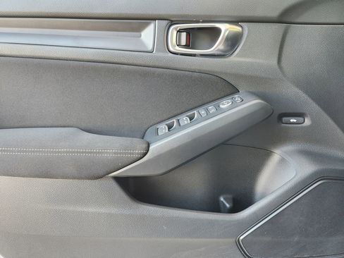 Certified 2025 Honda Civic Sport image 22