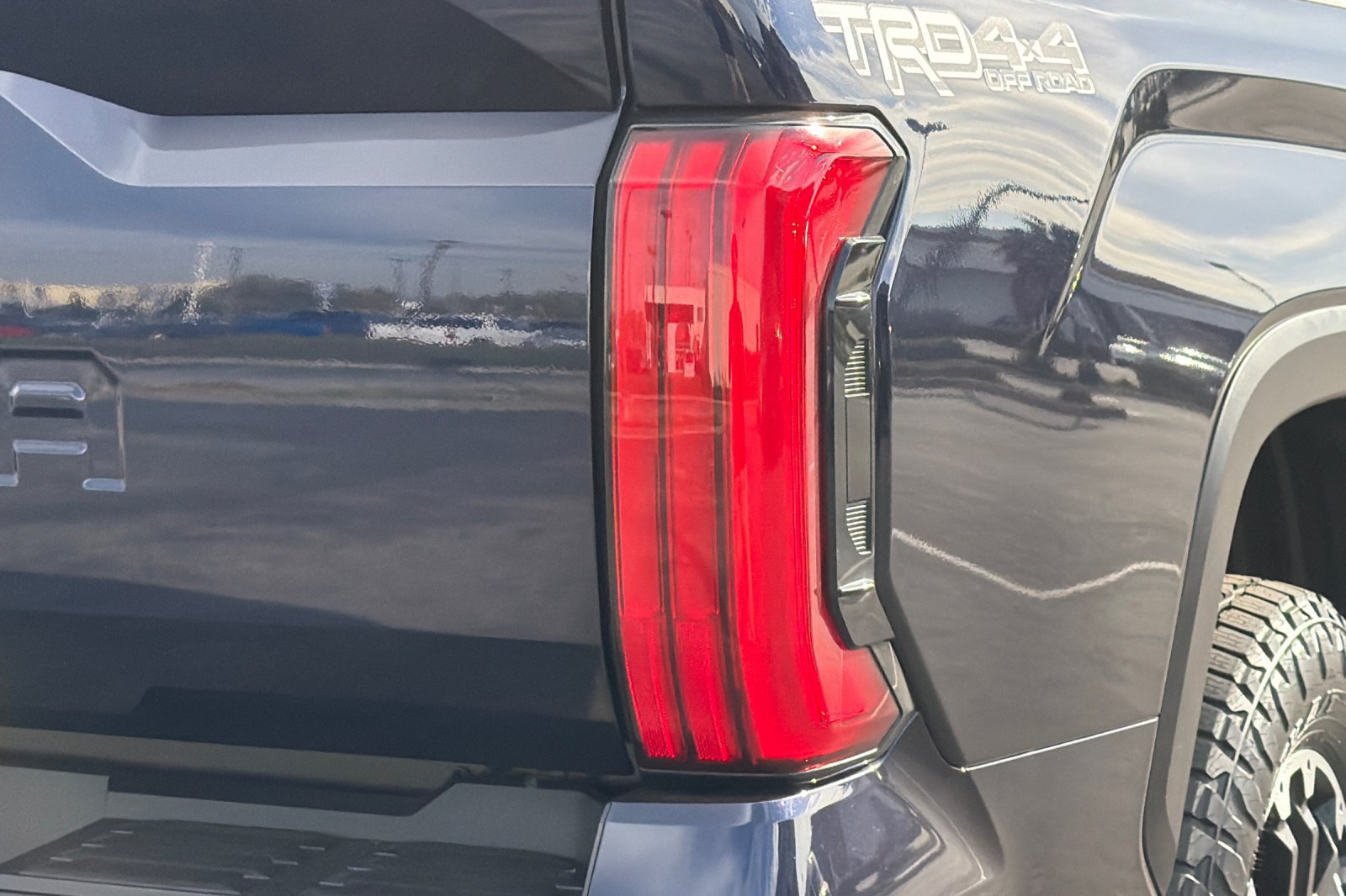 Used 2024 Toyota Tundra SR5 w/ TRD Off-Road Package AWD/4WD image 38