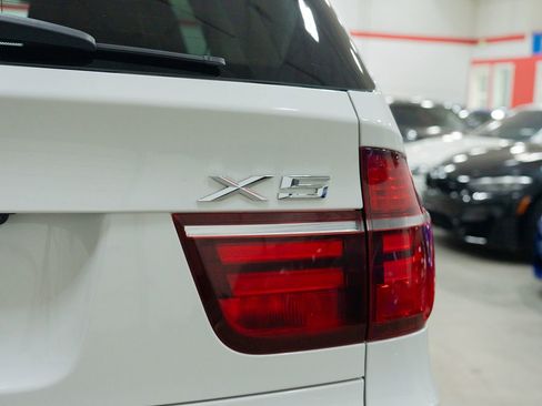 Used 2013 BMW X5 xDrive35i image 9