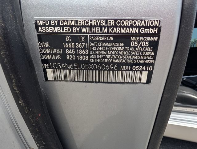 Used 2005 Chrysler Crossfire Limited RWD image 21
