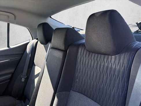 Used 2025 Toyota Camry LE image 14