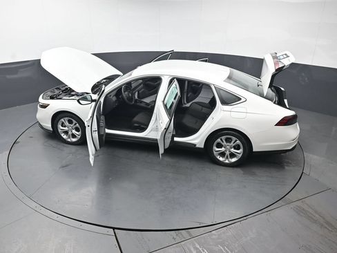 Certified 2023 Honda Accord LX image 45