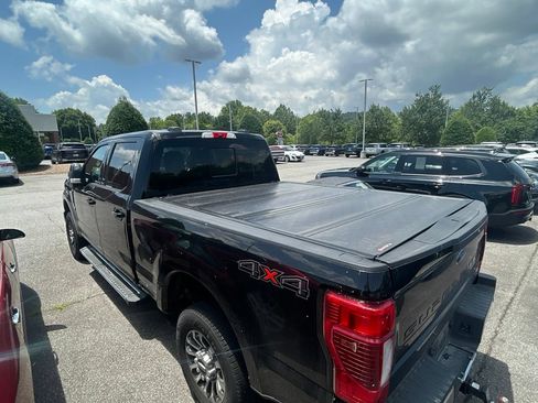 Used 2021 Ford F250 Lariat w/ Lariat Ultimate Package AWD/4WD image 9