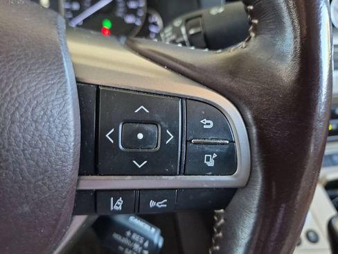 Used 2017 Lexus ES 300h w/ Navigation System Package FWD image 31
