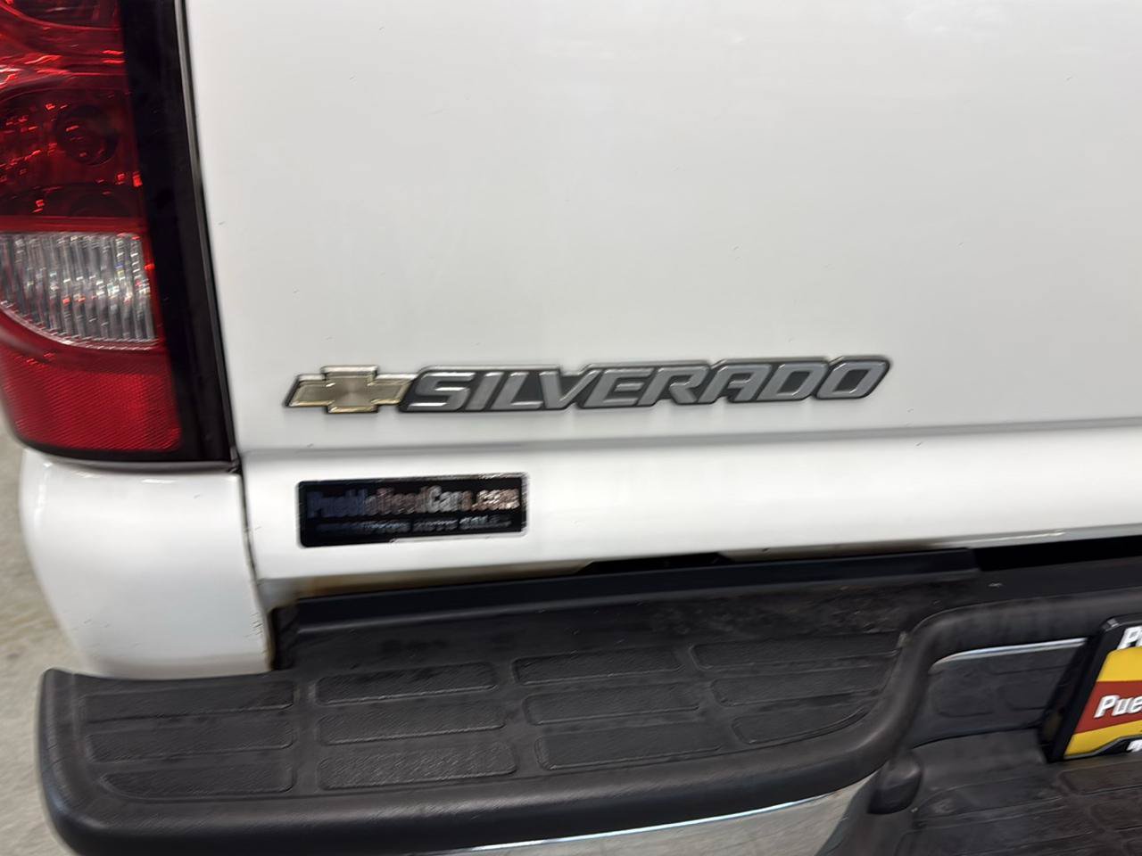 Used 2005 Chevrolet Silverado 2500 LT w/ Heavy-Duty Power Package AWD/4WD image 86