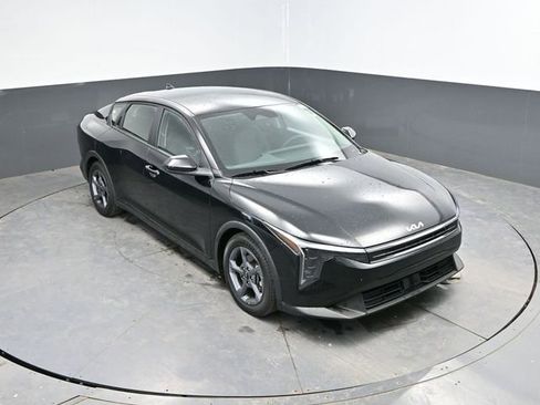 Used 2025 Kia K4 FWD image 36