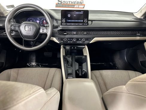 Used 2024 Honda Accord EX image 17