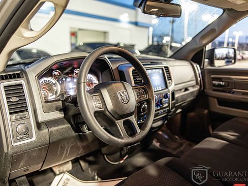 Used 2020 RAM 1500 Classic Warlock w/ Electronics Group image 17