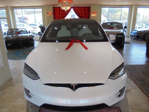Used 2018 Tesla Model X P100D AWD/4WD image 34