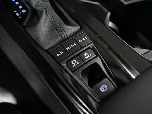 New 2026 Toyota Camry SE image 23