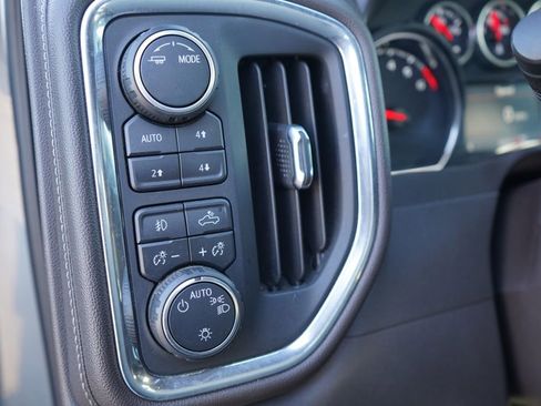 Used 2021 Chevrolet Silverado 1500 RST w/ Z71 Off-Road Package image 31