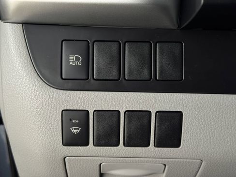 Used 2019 Toyota Highlander LE FWD image 20