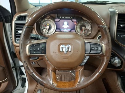 Used 2019 RAM 1500 Limited image 18