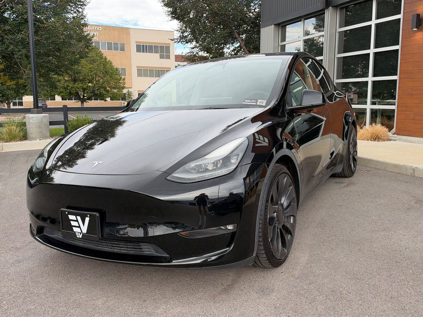 Used 2022 Tesla Model Y Performance AWD/4WD image 4
