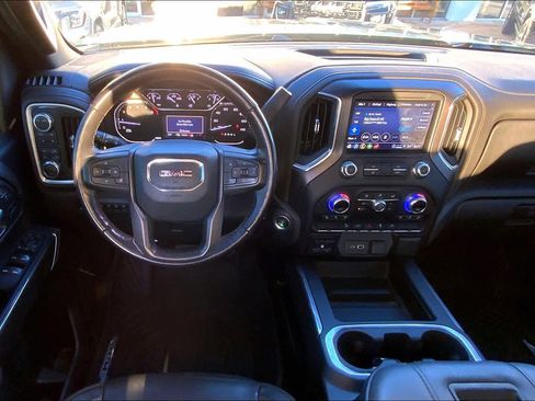 Used 2022 GMC Sierra 2500 AT4 w/ Gooseneck/5TH Wheel Package image 5