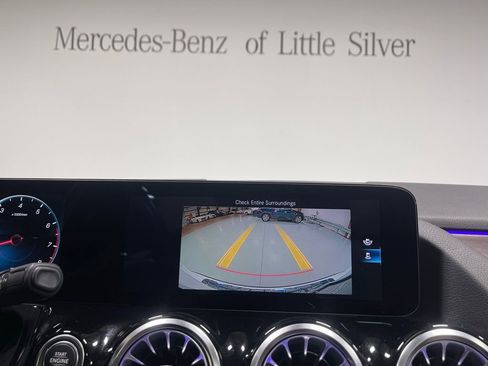 Used 2022 Mercedes-Benz GLA 250 4MATIC image 34