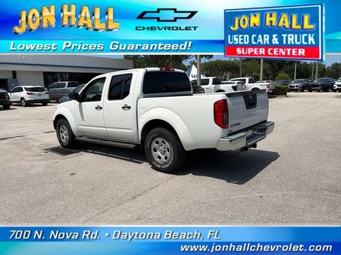 Used 2014 Nissan Frontier S RWD image 7