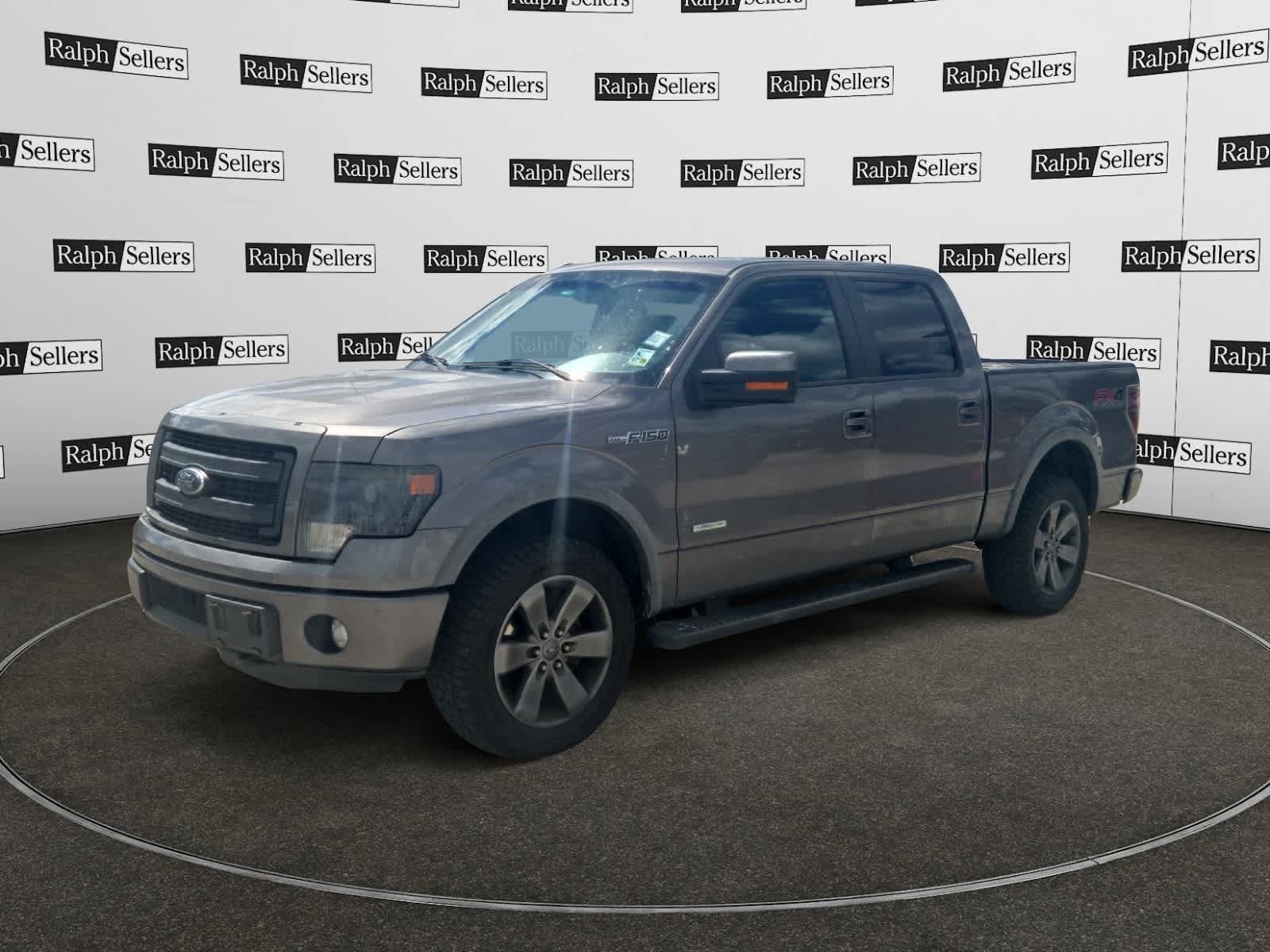Used 2014 Ford F150 FX4 w/ Equipment Group 402A Luxury AWD/4WD image 2