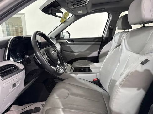 Used 2022 Hyundai Palisade SEL w/ 8P Bench Seat Package FWD image 17
