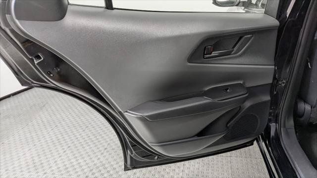 Used 2024 Toyota Prius LE FWD image 16