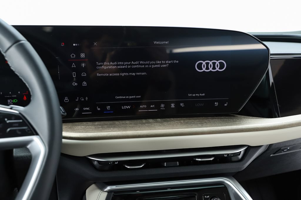 Used 2025 Audi Q5 Prestige AWD/4WD image 29
