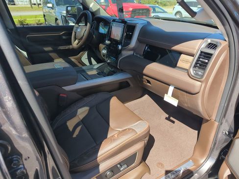New 2026 RAM 1500 Limited w/ Trailer Tow Group AWD/4WD image 35