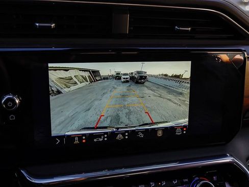 Used 2024 GMC Sierra 1500 Denali Ultimate image 29