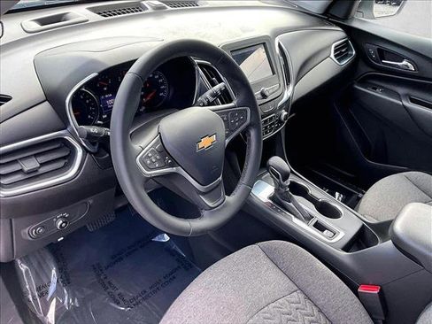 Used 2023 Chevrolet Equinox LT FWD image 14
