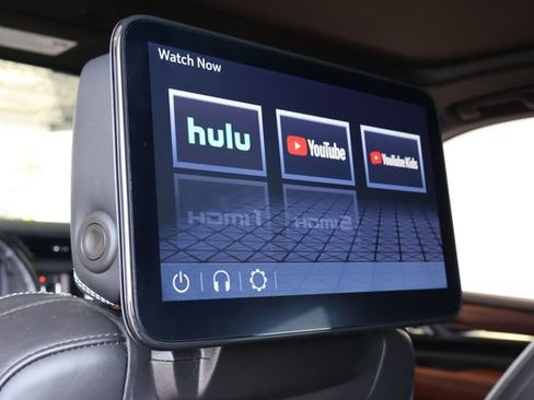 Used 2023 GMC Yukon Denali Ultimate AWD/4WD image 19
