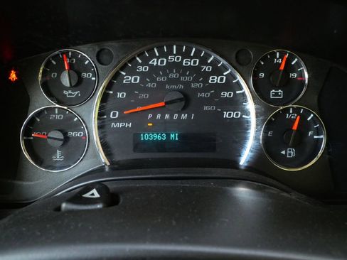 Used 2019 Chevrolet Express 3500 w/ Power Convenience Package RWD image 21