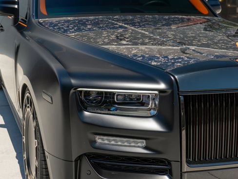 Used 2026 Rolls-Royce Phantom Sedan RWD image 31