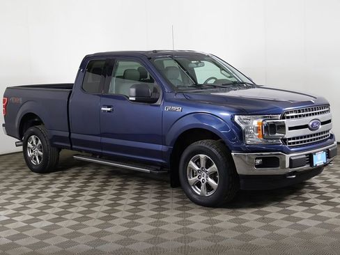 Used 2018 Ford F150 XLT w/ Equipment Group 302A Luxury AWD/4WD image 2