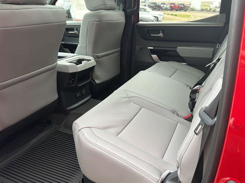 New 2026 Toyota Tundra Limited AWD/4WD image 11
