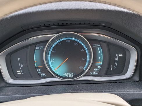 Used 2015 Volvo V60 T5 Premier w/ Protection Package image 10