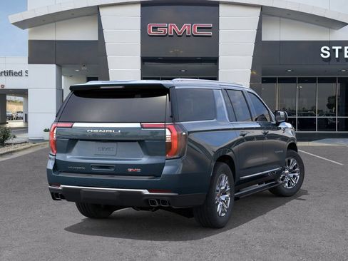New 2026 GMC Yukon XL Denali w/ Sun & Power Step Package image 4