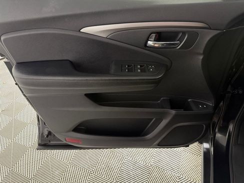 Used 2016 Honda Pilot EX-L image 10