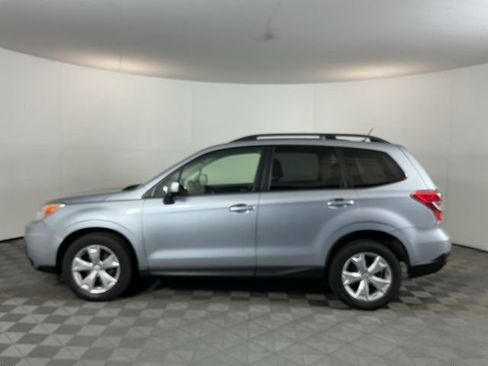 Used 2014 Subaru Forester 2.5i Premium w/ Popular Package #2 AWD/4WD image 8