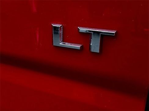 Used 2023 Chevrolet Silverado 1500 LT Trail Boss w/ Convenience Package II image 11