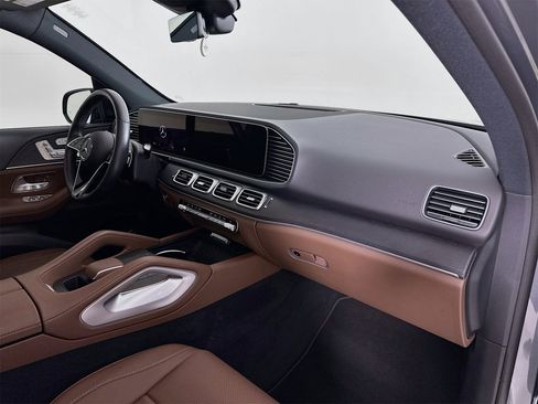 Certified 2025 Mercedes-Benz GLE 350 4MATIC image 31