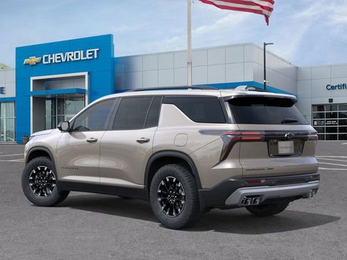 New 2026 Chevrolet Traverse Z71 w/ Enhanced Driving Package image 3
