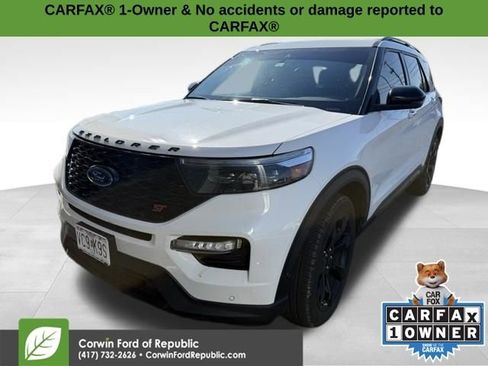 Used 2020 Ford Explorer ST w/ ST Street Pack image 2