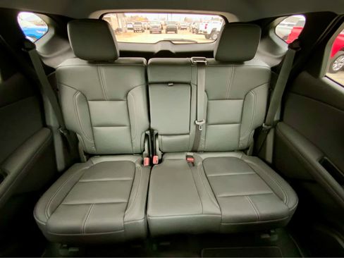 New 2025 Chevrolet Blazer LT w/ Midnight/Sport Edition image 29