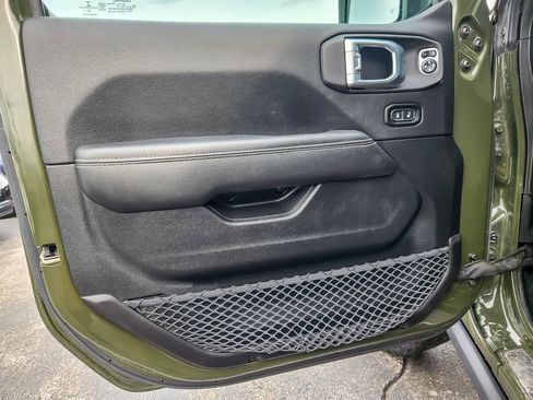 Used 2023 Jeep Wrangler Unlimited Rubicon w/ Xtreme 35 Tire Package image 17