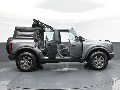 Used 2023 Ford Bronco 4-Door image 62