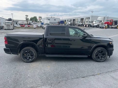 Used 2025 RAM 1500 Big Horn AWD/4WD image 6