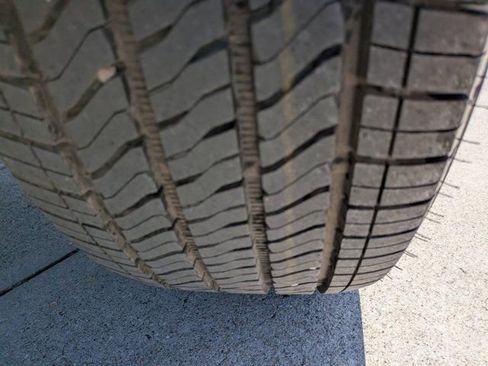 Certified 2025 Ford F150 Platinum w/ Equipment Group 702A High image 12