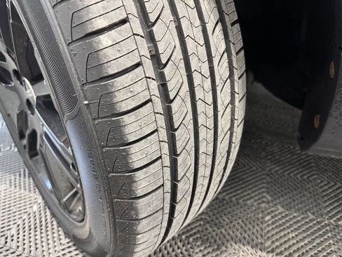 Used 2012 Land Rover Range Rover Evoque Pure Plus image 41