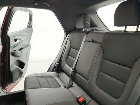 Used 2023 Chevrolet TrailBlazer RS w/ Technology Package AWD/4WD image 30