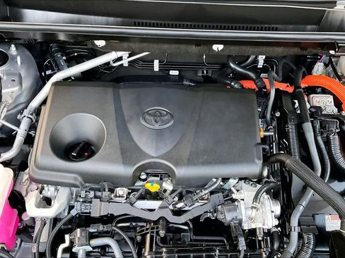 Used 2023 Toyota RAV4 XLE Premium image 30